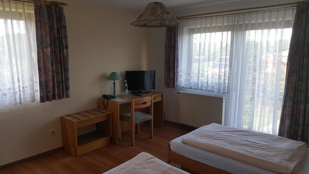 Landgasthof Traube Heidenheim an der Brenz Ngoại thất bức ảnh