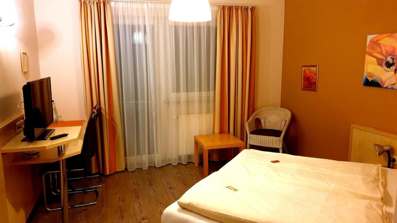 Landgasthof Traube Heidenheim an der Brenz Ngoại thất bức ảnh